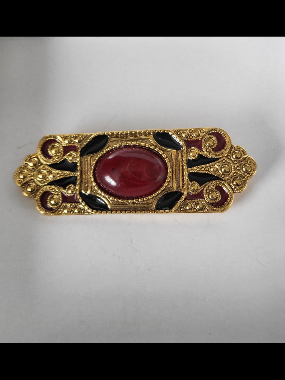 Vintage 1928 Brand Red Cabochon Bar Brooch with Black Accents